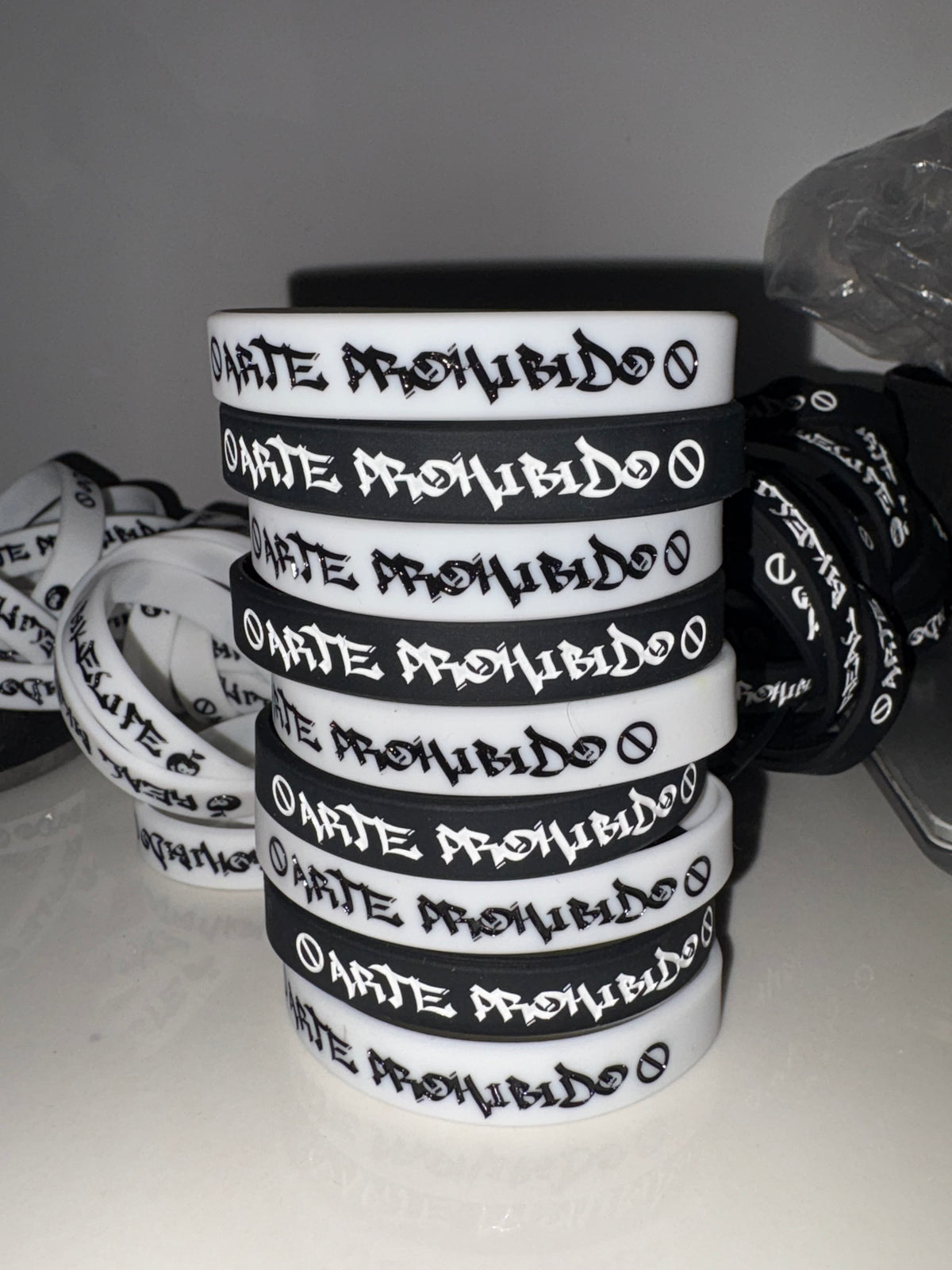 Pulsera ARTEPRØHIBIDO